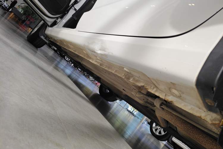 Used Baojun 310W 2017 1.5L Manual Comfort Model China V Standard