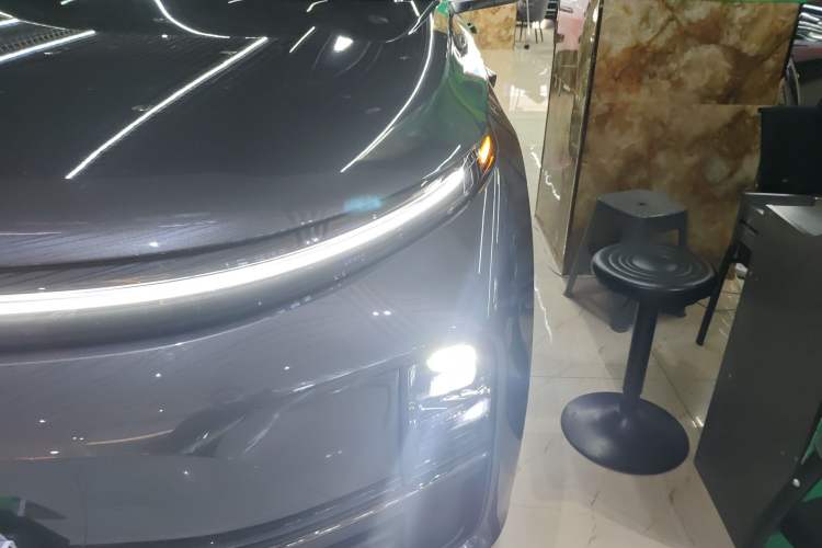 Used Li Auto L7 2023 Air model
