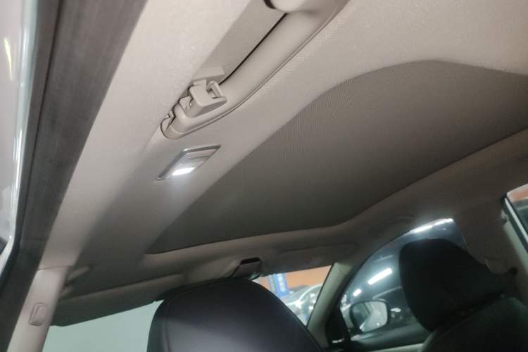 Used Geely Auto Coolray 2019 260T DCT Knight China V Standard
