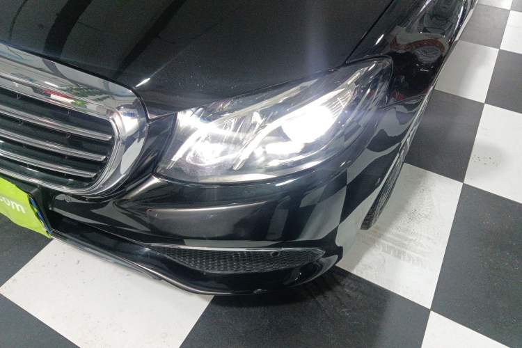 Used Mercedes-Benz E-Class 2018 Facelift E 300 L Luxury Edition