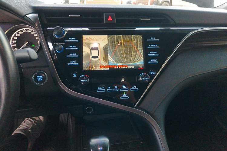 Used Toyota Camry 2018 2.5G Luxury Edition
