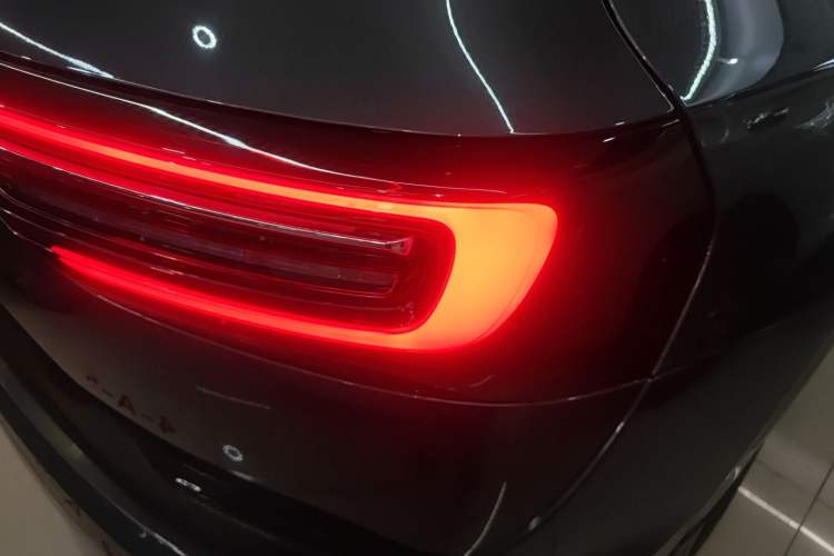 Used Hima AITO M7 2024 1.5T Intelligent Driving 4WD Max Edition 5 Seats
