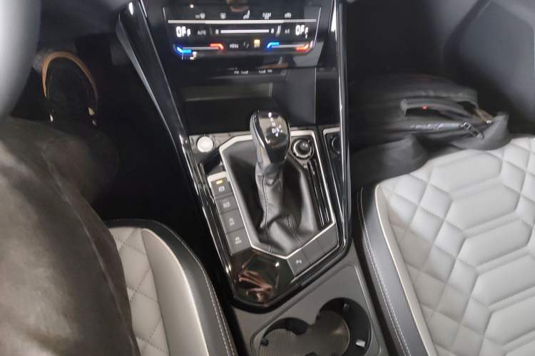 Used Volkswagen Tayron 2025 Facelifted Model, Popular Version, 300TSI