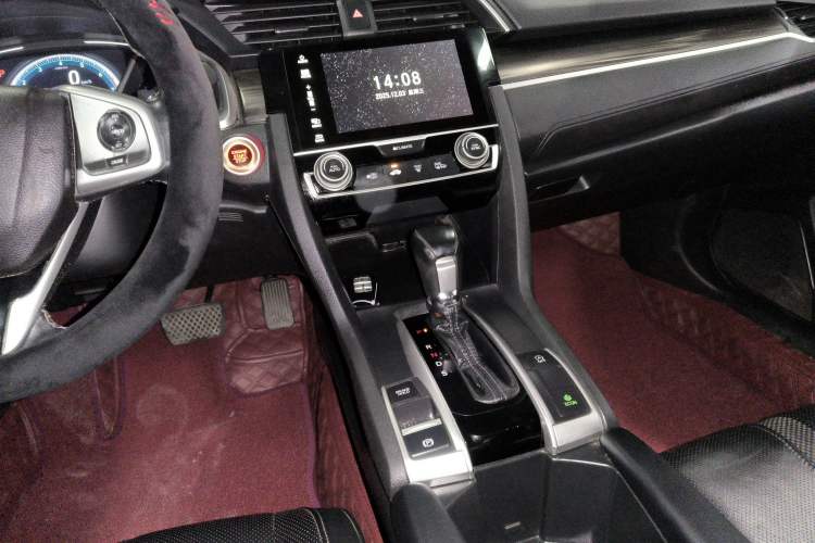 Used Honda Civic 2019 220TURBO CVT Power Edition China VI Emission Standard
