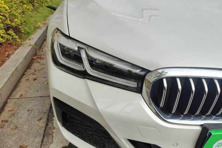 Used BMW 5 Series 2022 Restyled 525Li M Sport Package
