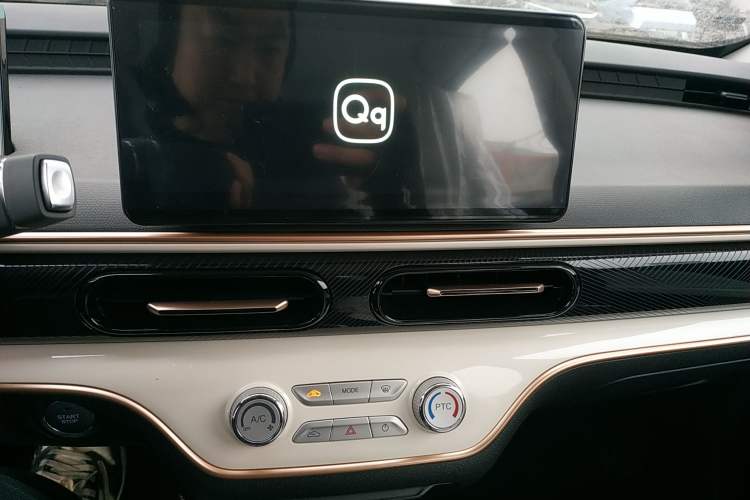 Used Chery Domi 2025 Model 405km Comfort Edition
