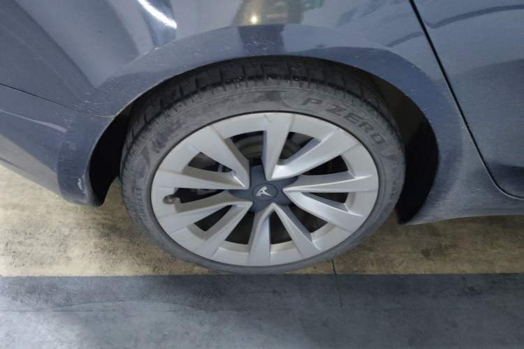 Used Tesla Model 3 2022 Rear-Wheel-Drive Version

