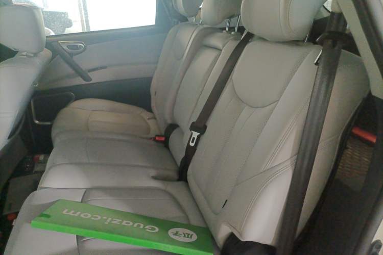 Used Luxgen Great 7 SUV 2014 2.2T Two-Wheel-Drive Smart Version