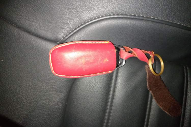 Used Ford Edge 2016 EcoBoost 245 Two-Wheel-Drive Titanium 7-Seater
