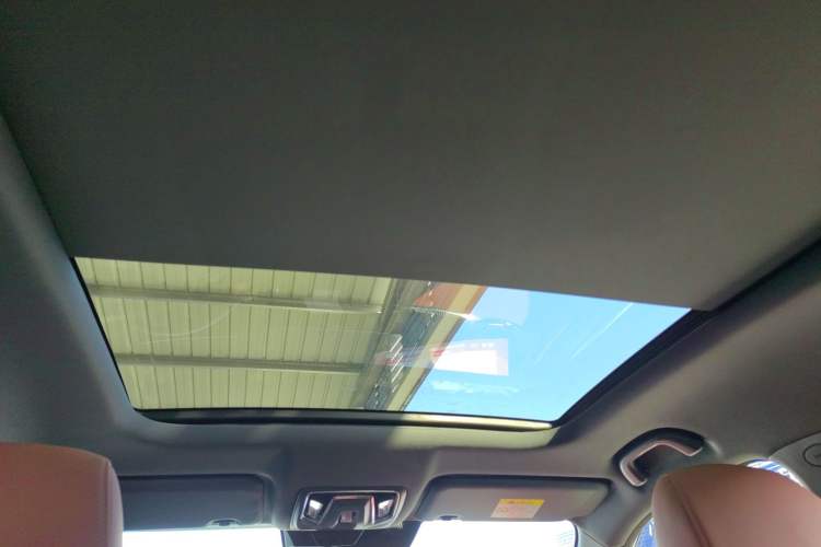 Used Changan UNI-Z 2025 1.5T Premium Edition
