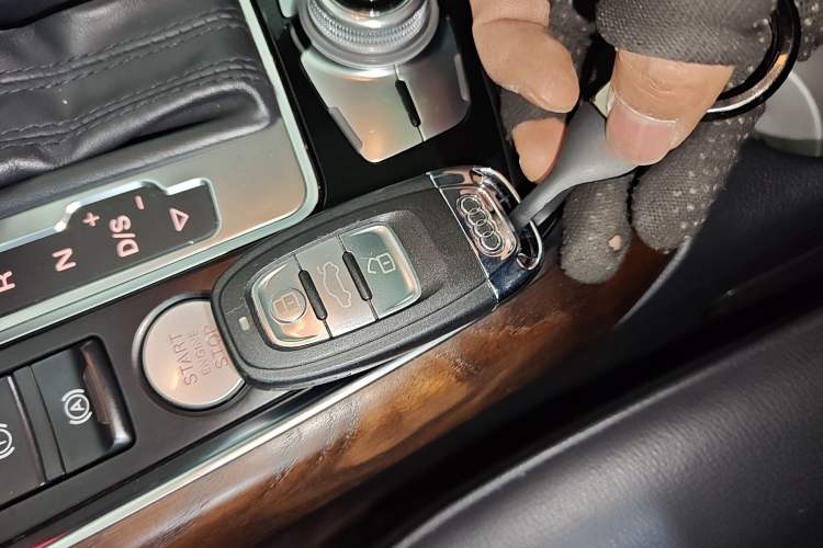 Used Audi Q5 2017 40 TFSI Comfort Model