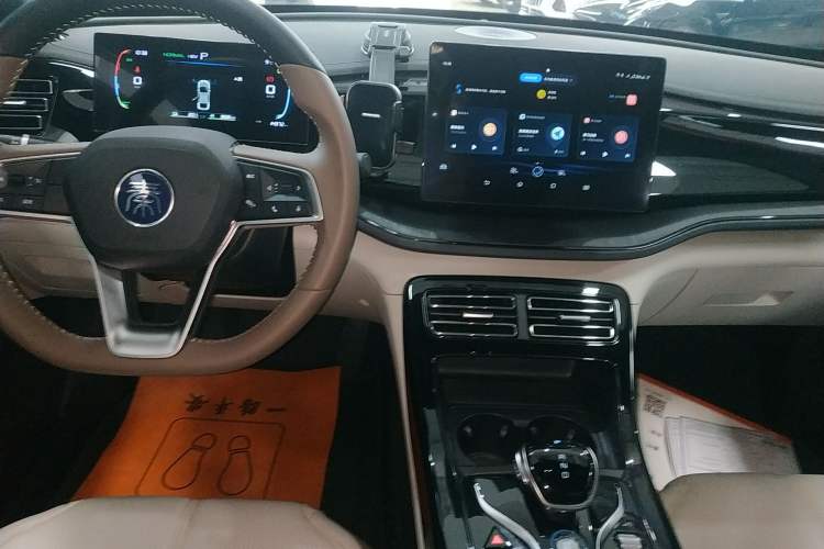 Used BYD Qin PLUS 2024 HONOR Edition DM-i 55KM Leading Model