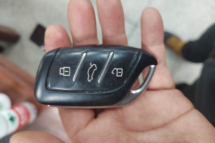 Used MG 5 2022 180 DVVT CVT Youth Luxury Edition
