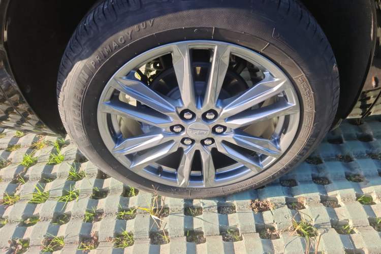 Used Cadillac XT6 2022 2.0T Six-Seater Four-Wheel Drive Luxury Version
