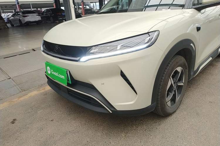 Used BYD Yuan UP 2025 Intelligent Driving Version 401 km Leading Edition
