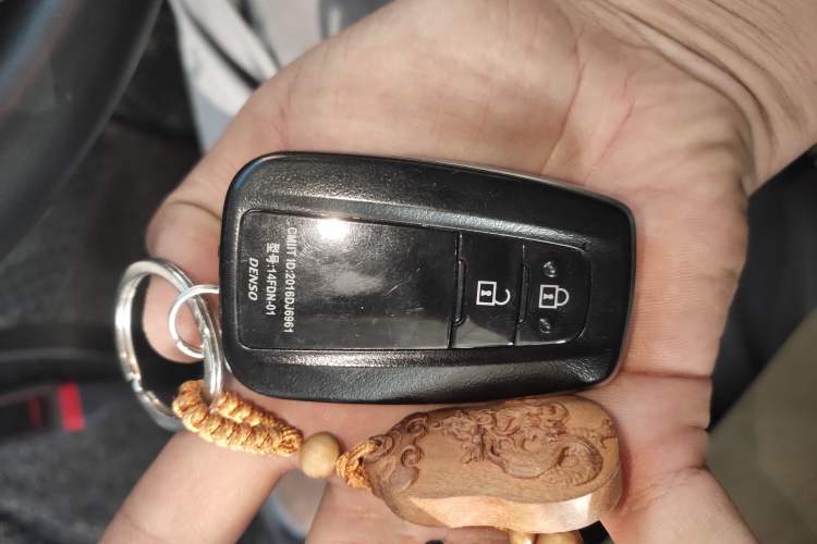 Used Toyota Prado 2019 3.5L Automatic TX-L Deluxe Edition with Rear-Mounted Spare Tire
