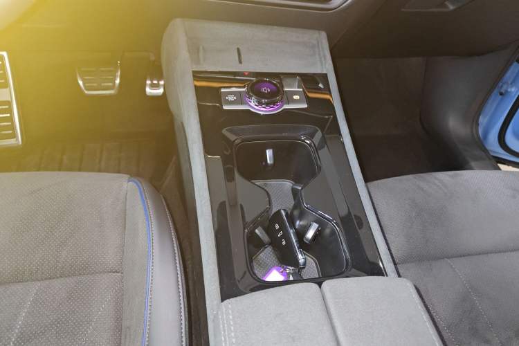 Used Volkswagen Tiguan L 2024 PRO 380TSI Four-Wheel Drive R-Line Prestige Edition