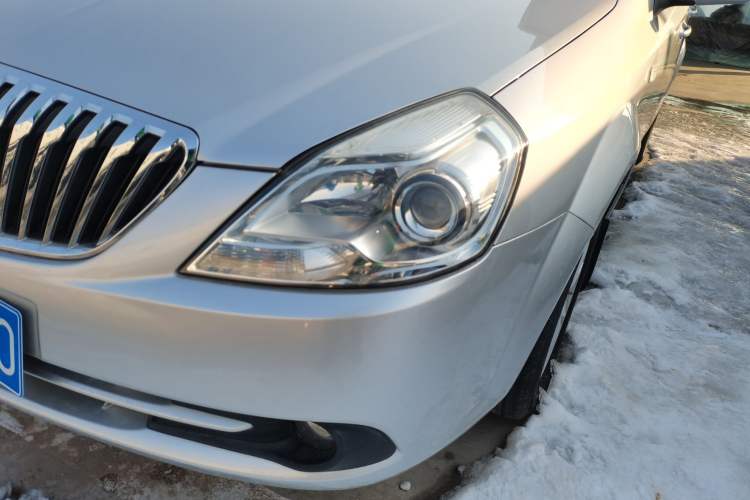 Used Buick Excelle 2013 1.5L Automatic Classic Model
