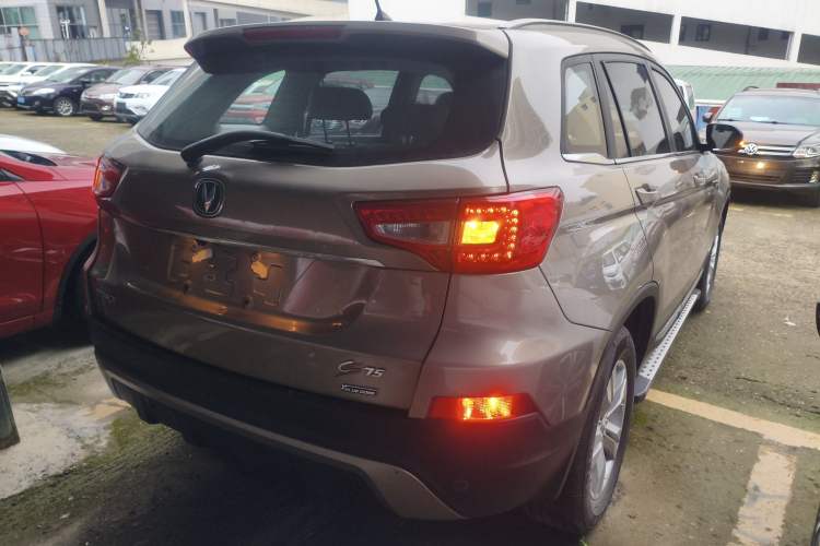 Used Changan CS75 2014 1.8T Automatic Elite Model China IV Standard
