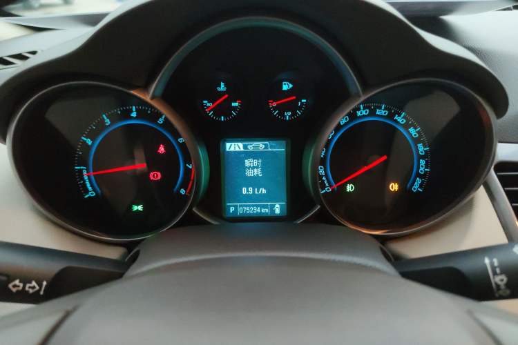 Used Chevrolet Cruze 2015 1.5L Classic SE AT
