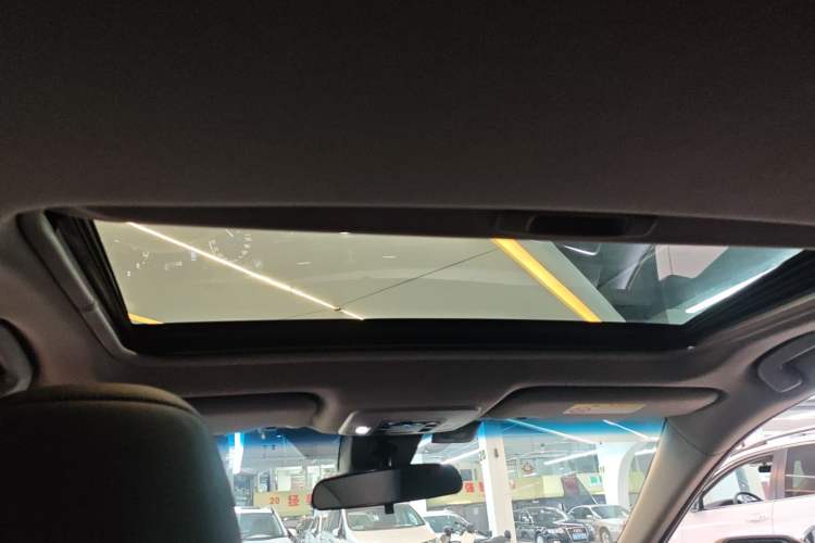 Used Toyota Camry 2018 2.0G Luxury Edition