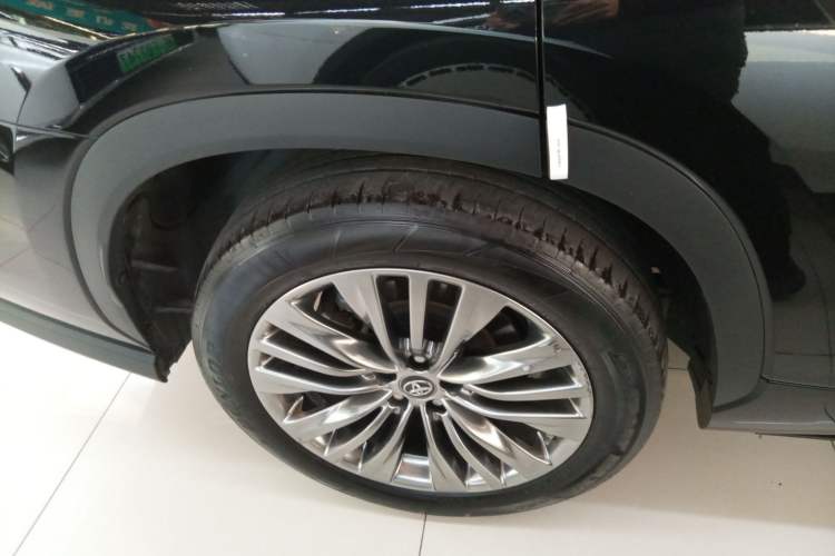 Used Toyota Highlander 2022 Dual-Engine 2.5L Four-Wheel Drive Prestige Version 7 Seats