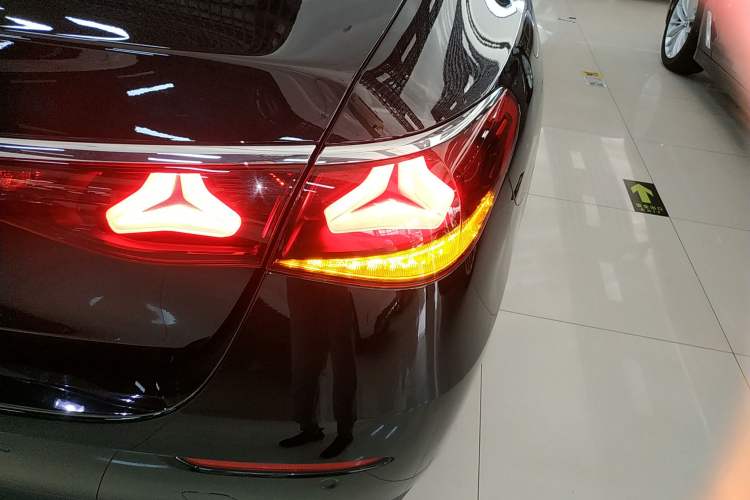 Used Mercedes-Benz E-Class 2024 E 300 L Luxury Model