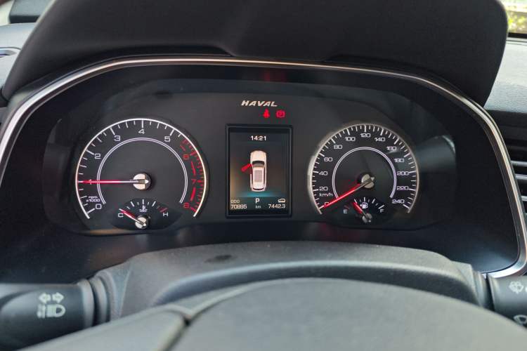 Used Haval H6 2017 Blue Label 2.0T Automatic Two-Wheel Drive Smart Edition
