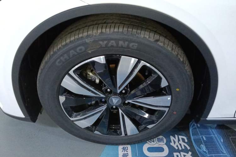 Used  SL03 2025 Range-Extended Elite Version
