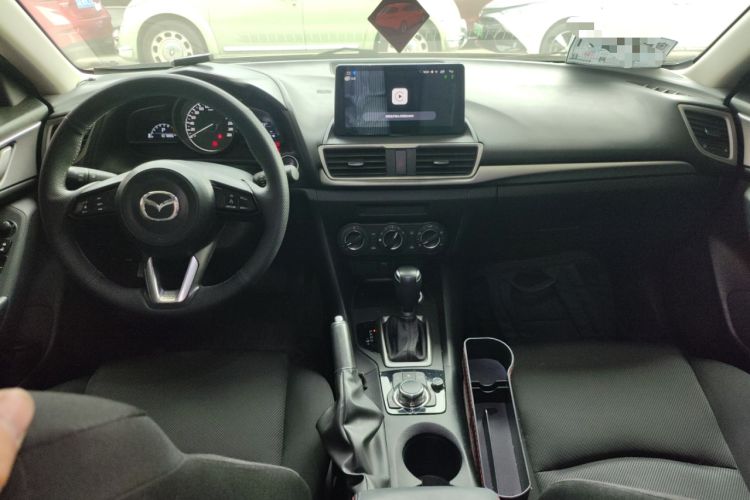 Used Mazda Mazda 3 Axela 2017 Hatchback 1.5L Automatic Comfort Model Emission Standard China V
