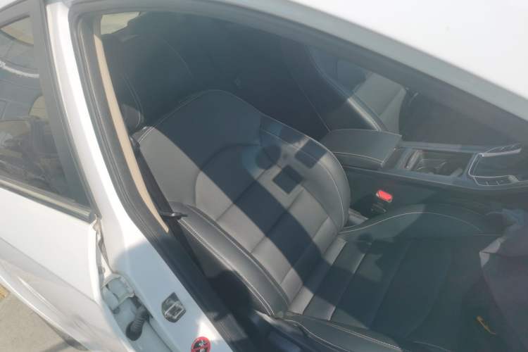 Used Geely Auto Emgrand 2018 1.5L CVT Upward Connect Edition
