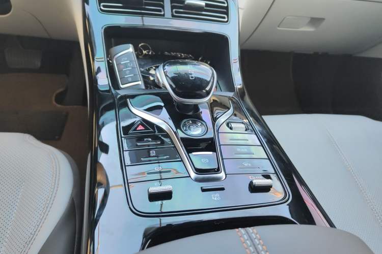 Used BYD Qin PLUS 2024 HONOR Edition DM-i 55KM Leading Model