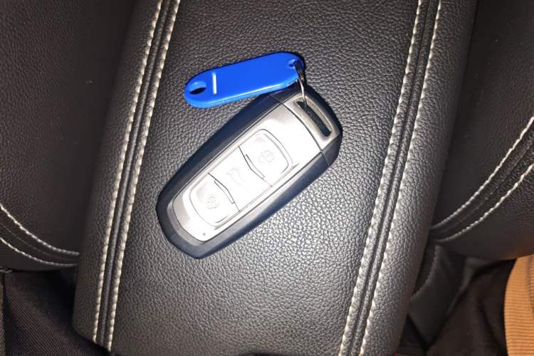 Used Geely Auto Vision X3 2019 Upgraded Model 1.5L CVT Elite Version
