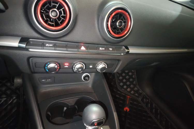 Used Audi A3 2020 Limousine 35 TFSI Ambition China VI