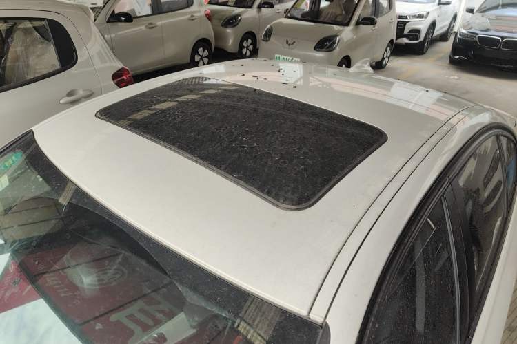 Used BMW 3 Series 2015 320i Fashion Model
