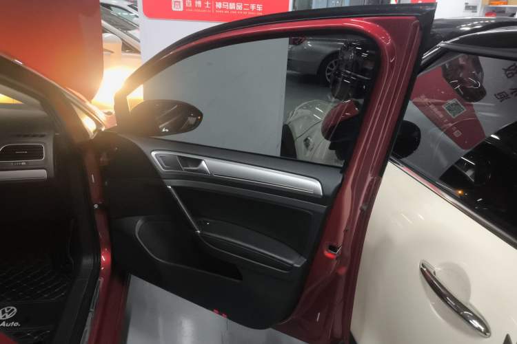 Used Volkswagen Golf 2019 1.6L Automatic Comfort Model China V Standard
