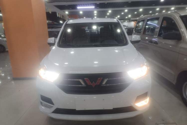 Used Wuling Hongguang 2018 1.5L S Standard Version L2B
