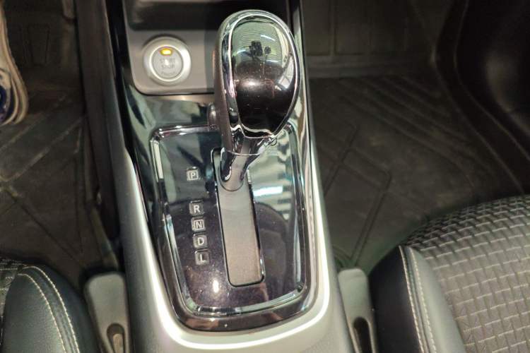 Used Nissan Tiida 2019 1.6L CVT Smart Drive Version China VI Standard
