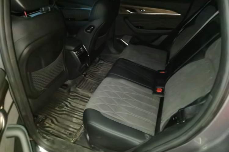 Used Geely Auto Monjaro L 2025 Dongfang Yao 2.0TD Automatic Lanxing Edition
