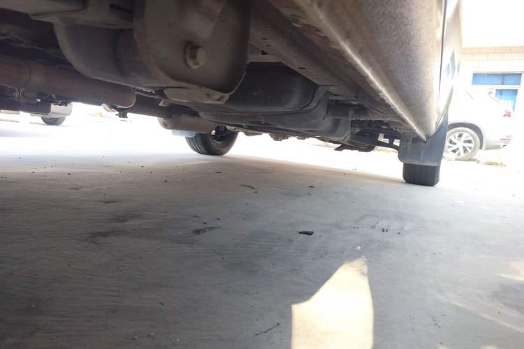 Used SAIC MAXUS Xintu V80 2021 2.0T PLUS AMT City Edition Short Wheelbase Ultra-Low Roof 5/6-Seater
