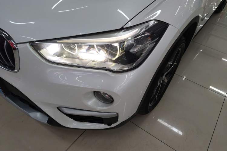 Used BMW X1 2016 xDrive20Li Luxury Model
