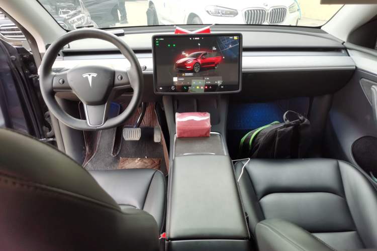 Used Tesla Model Y 2024 Rear-Wheel-Drive Version
