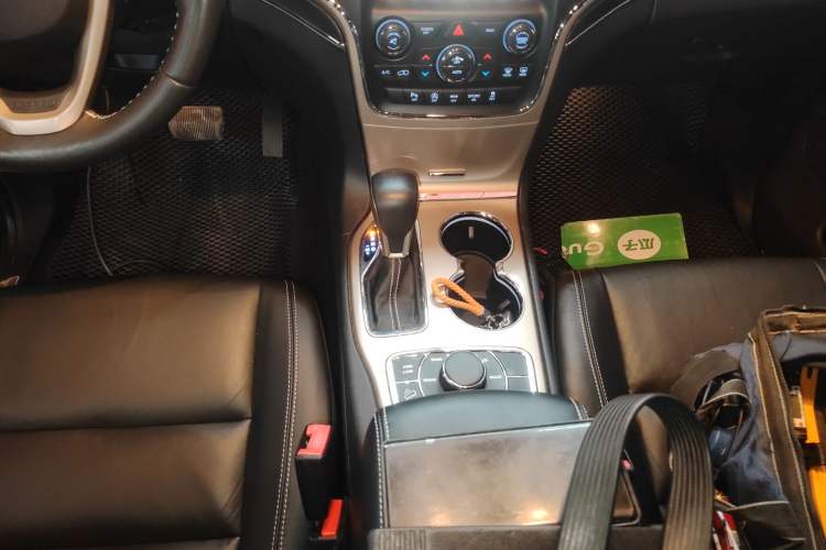 Used  Grand Cherokee 2017 3.0L Comfort Navigation Edition
