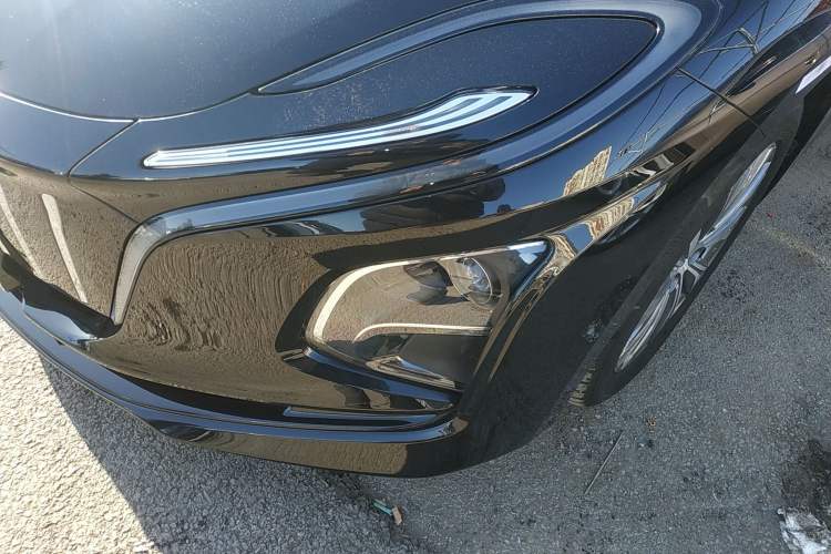 Used Hongqi E-QM5 2024 610 km PLUS
