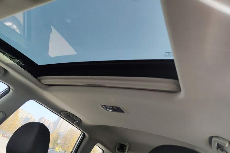 Used Haval M6 2019 1.5T DCT Two-Wheel Drive Elite Version China VI Standard
