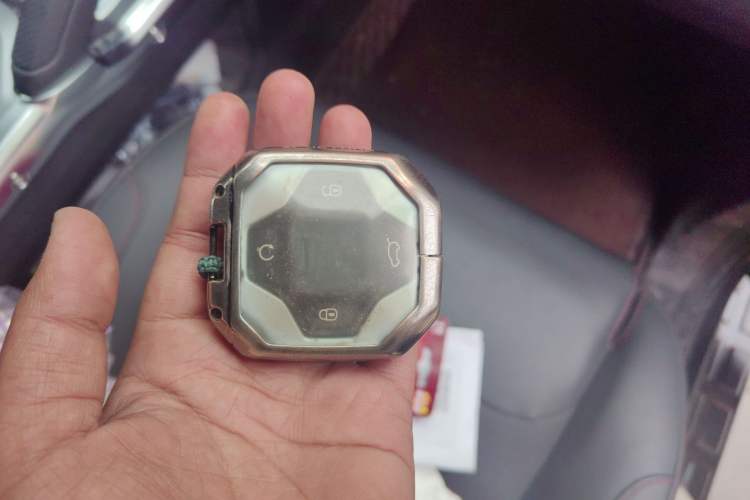 Used JETOUR Traveler 2023 2.0T All-Wheel Drive CrossPRO+
