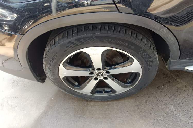 Used Mercedes-Benz GLC Coupe 2017 GLC 200 4MATIC Coupe SUV
