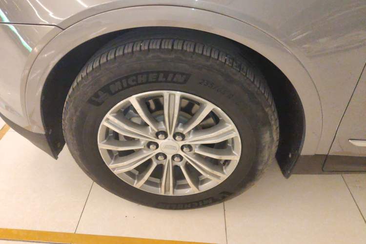 Used Cadillac XT5 2018 28T Four-Wheel Drive Luxury Model