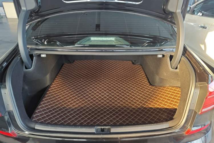 Used Volkswagen Passat 2017 330TSI DSG Luxury Edition
