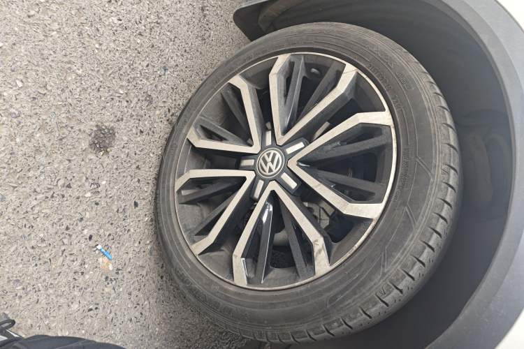 Used Volkswagen T-ROC 2020 280TSI DSG Two-Wheel Drive Comfort Version
